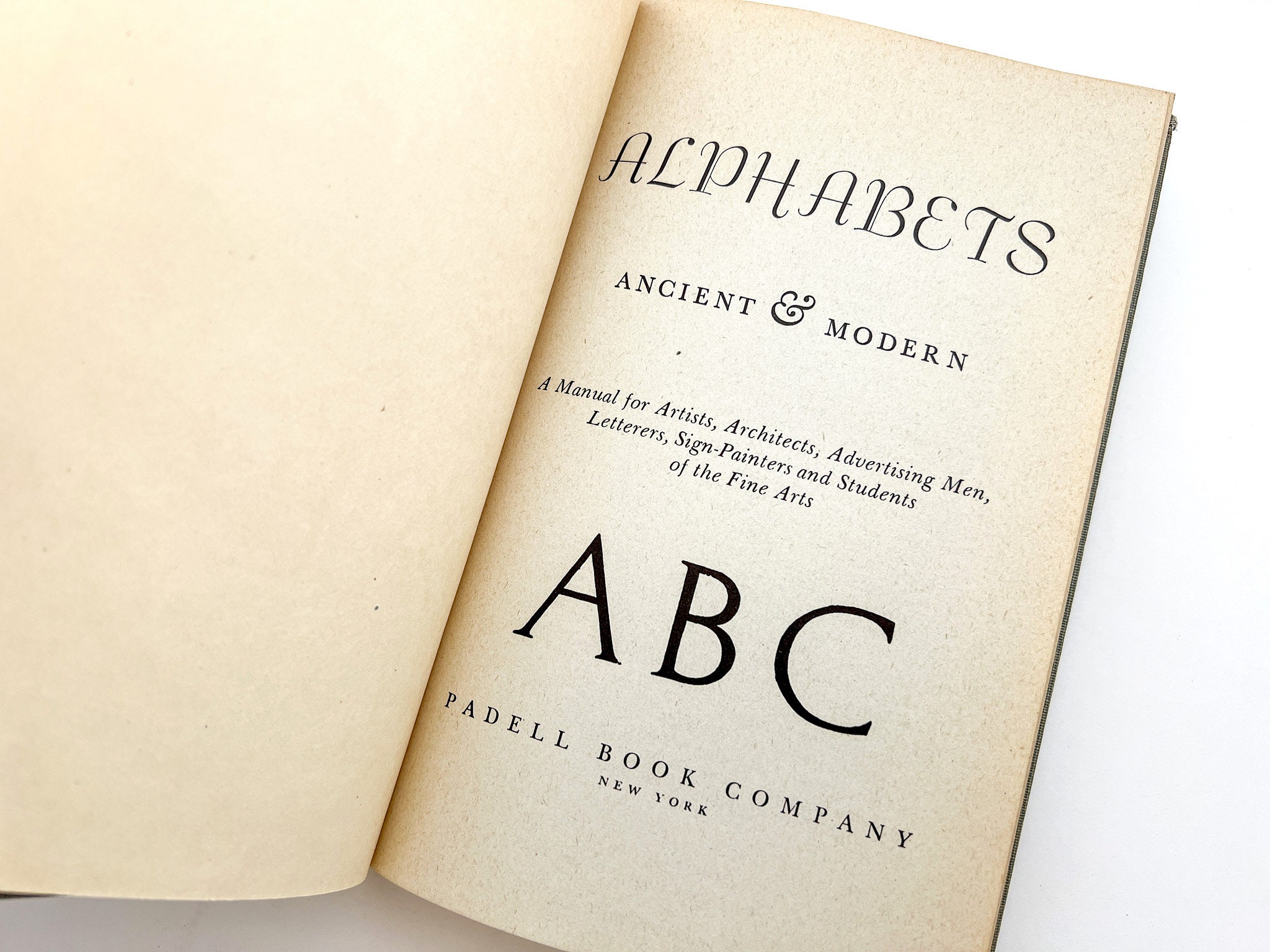 Russell 124 Types of Lettering 1940s Alphabet Specimens for Graphic ...