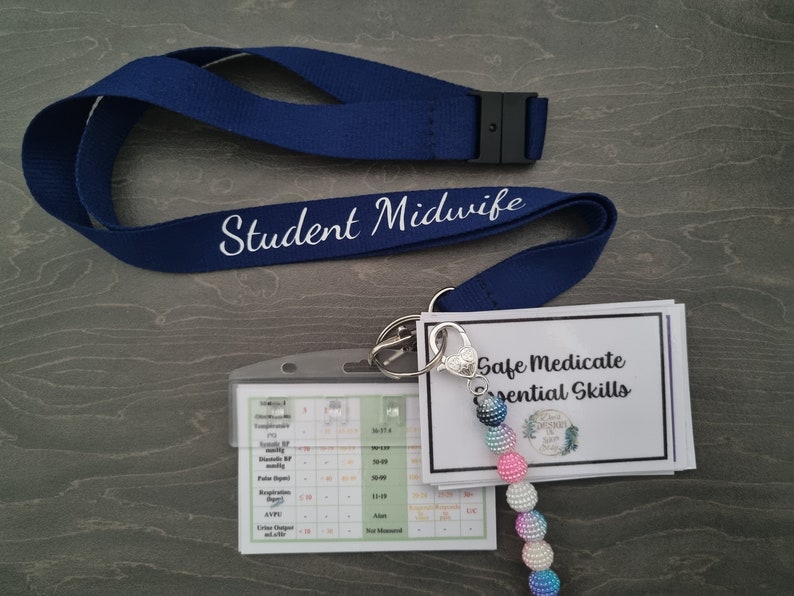 SAFE MEDICATE REFERENCE Guides - Midwifery and Nursing Flashcards, Healthcare, Students Learning Educational Resources, 13 Pocket Guides