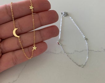 Fotlänk i sterlingsilver med måne och stjärnor: Eleganta smycken i lager