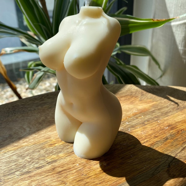 Vegan, Soy Wax, Curvy Body Candle, Feminist, Body Positive, Minimalist, Full Figure Woman, Soy Wax Candle, Male Body Candle, Kerzen