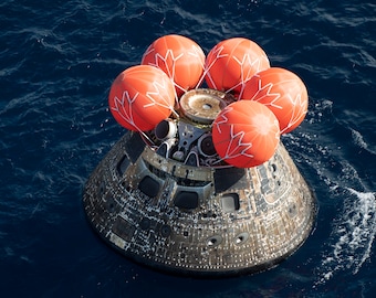 Artemis 1 Orion Splashdown Photo Print - Pick from 2 photos - NASA - Moon Mission - Luna - Lunar - Space - Earth - Home decor -