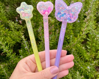 Bolígrafo con purpurina de mariposa, bolígrafo con purpurina de corazón, bolígrafo de resina con mini relleno, regalo hecho a mano para ella