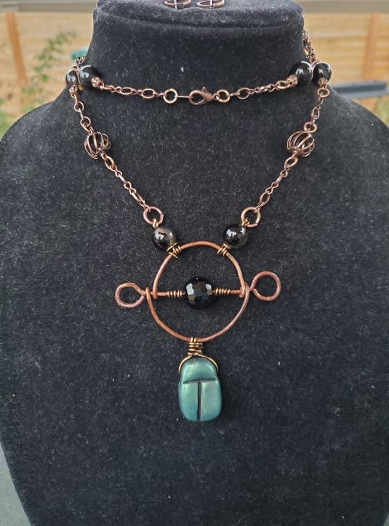 Winifred Sanderson Hocus Pocus Necklace &amp; Earring Set - Etsy UK