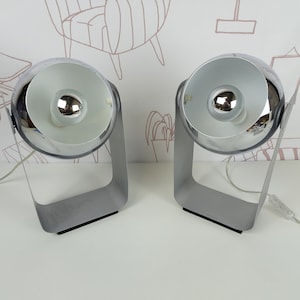 Set of 2 design table lamps by Massive, Rotatable Space Age Eye Ball table lamp 90s