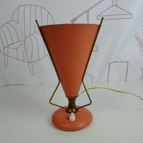 Vintage table lamp with brass tripod and aluminum shade from the 1950's, mid-century table lamp, Italian design table lamp.