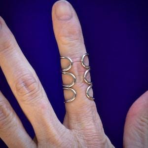 Arthritis finger splint for lateral deviation adjustable sterling silver 925 or yellow bronze, for EDS