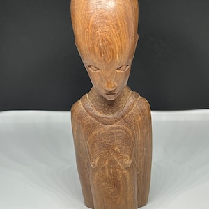 Vintage Hard Wood Carved Beautiful African Woman Figurine/Bust