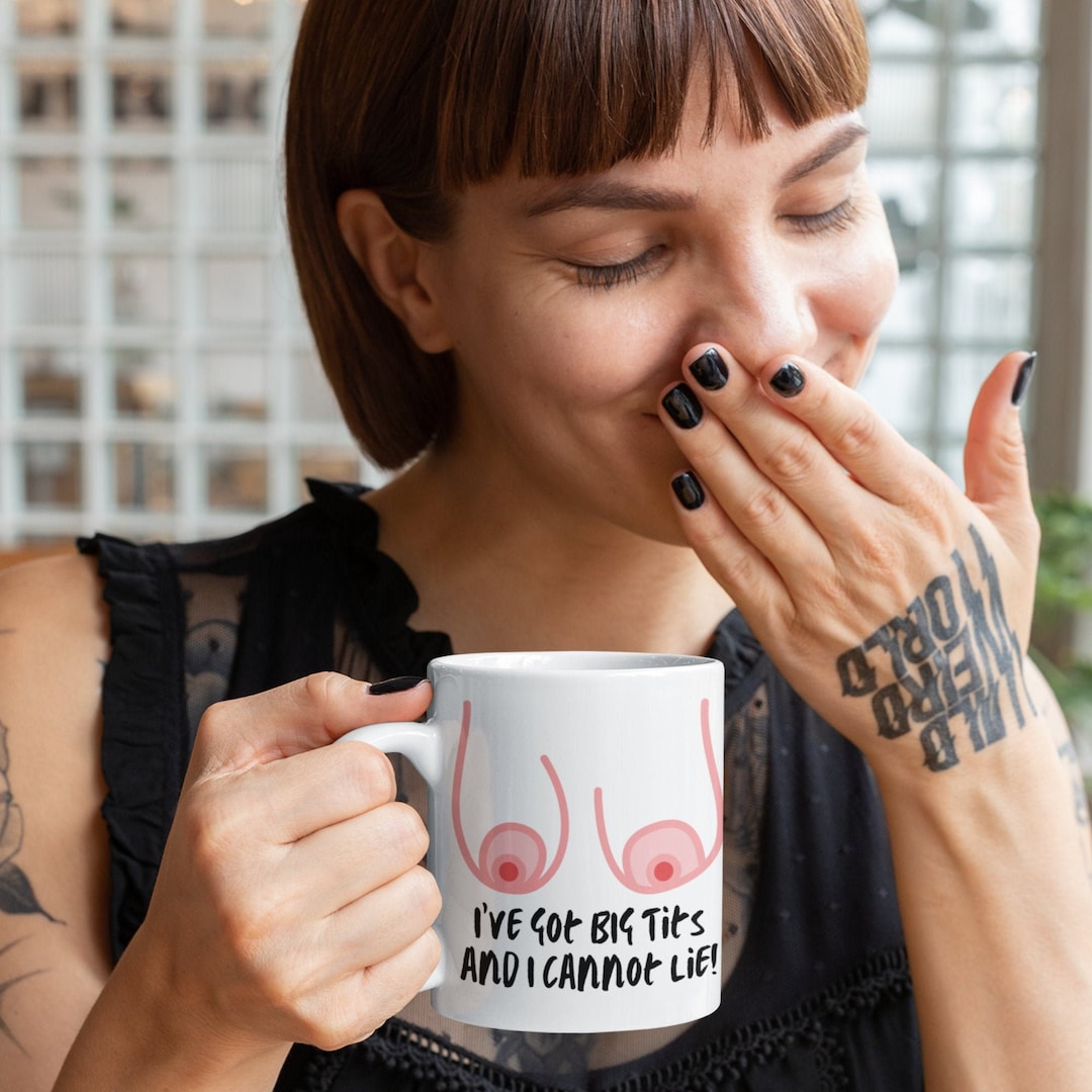 Tazza Da Caffè OM3 Con Stampa Seni BFF - Ceramica 325 Ml, Divertente E