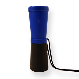 Storus® SuperHorn, ademaangedreven hoorn voor veiligheid, feesten, sport, rally's, protesten, wandelen, kamperen + meer - blauw + zwart