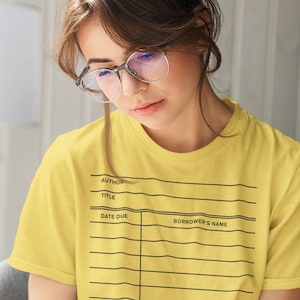 T-shirt carte de bibliothèque, cadeau pour les amateurs de lecture, t-shirt livresque, t-shirt littéraire, t-shirt pour les amateurs de lecture