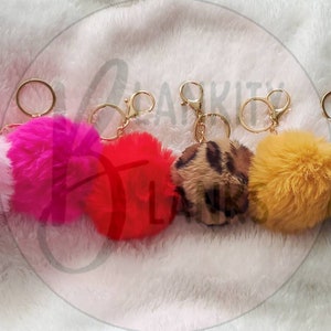 Yoobi pom deals pom keychain