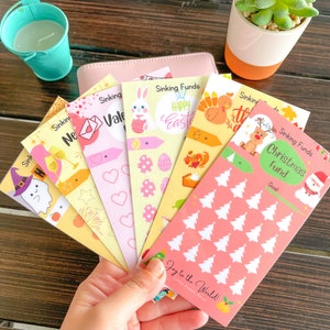 6 Sfide per il Risparmio Natalizio BUNDLE / Money Tracker / Fondi di Ammortamento / Plastificato / Per Raccoglitore di Bilancio A6 e busta per contanti / Riutilizzabile