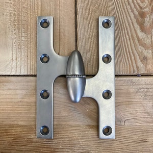 6&quot; x 3 3/4&quot;  brushed Nickel Olive Knuckle Door Hinge - Left Hand