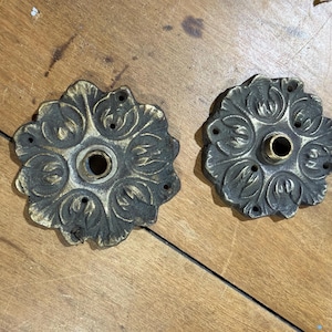 Brass Round Bobeche plate - Golden Bronze color