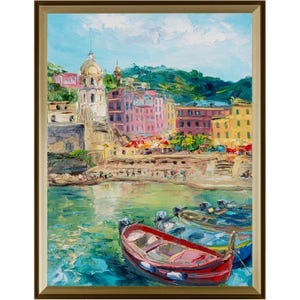 Fishing boats at the pier. Vernaza, Cinque Terre, Italia...
