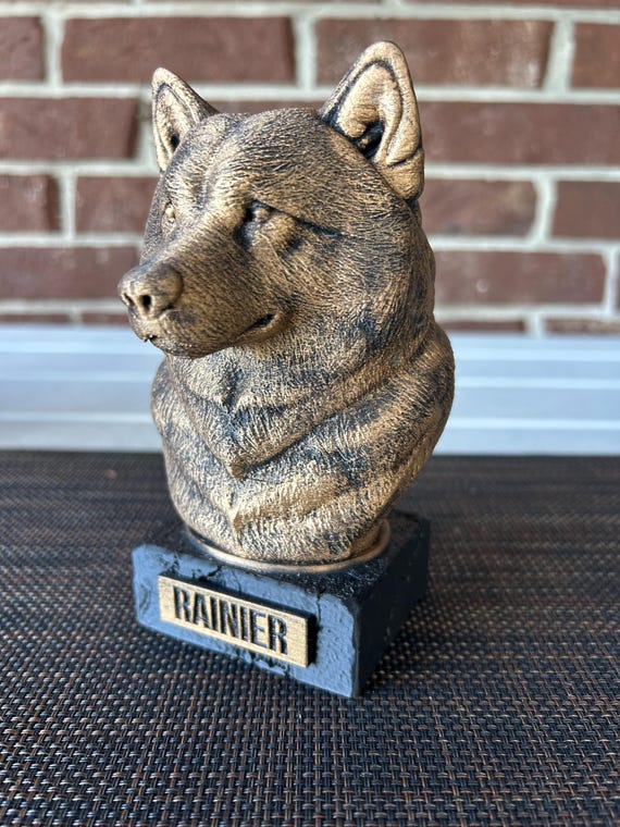Hand-painted custom dog statue with a personalised name plate