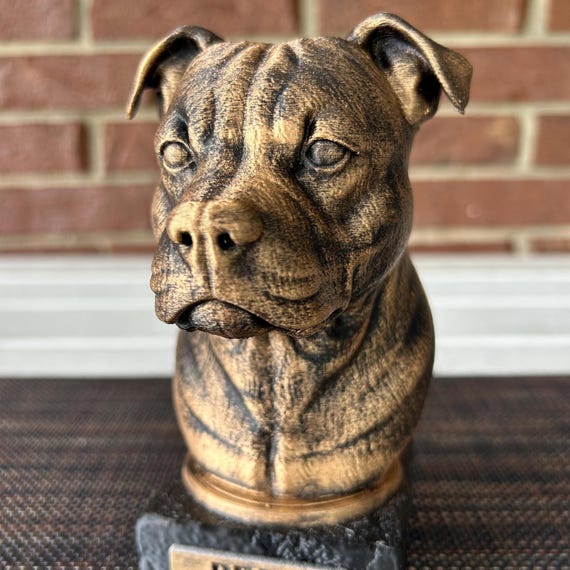 Hand-painted custom dog statue with a personalised name plate