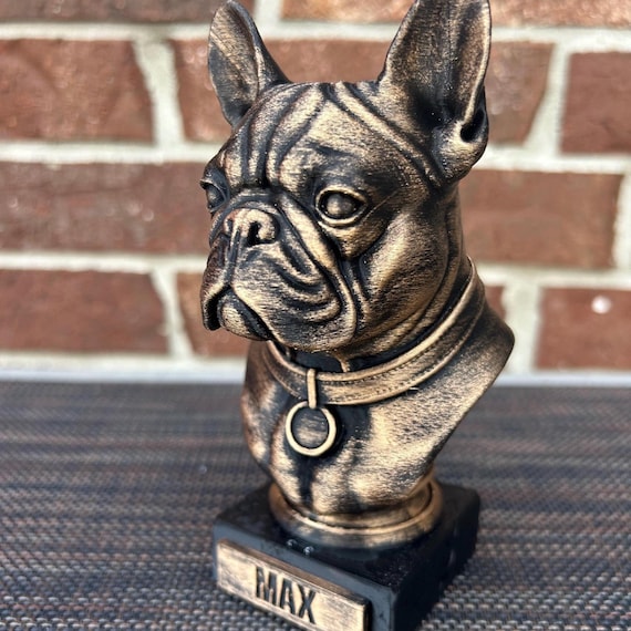Hand-painted custom dog statue with a personalised name plate