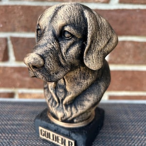 Golden Retriever Bust  - Hand-Painted, Customizable, 3D Printed