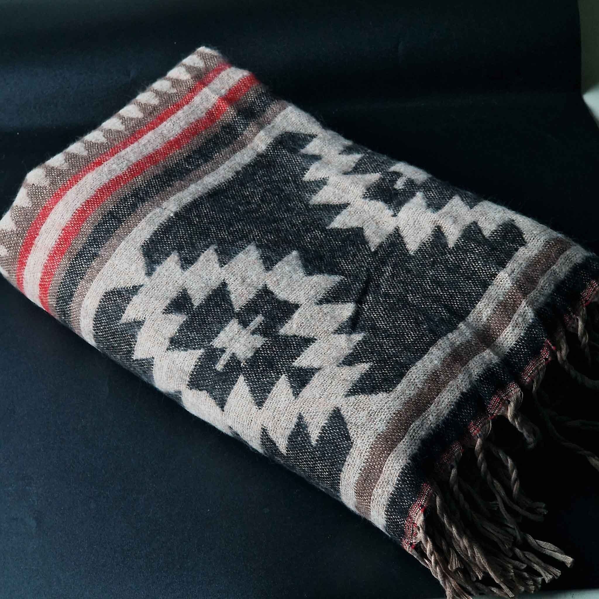 Tibet Yak Wool Shawl Himalayan Blanket Shawl Daijo Etsy