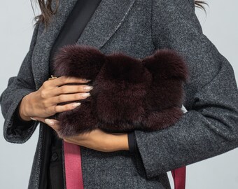 Burgundy fluffy fox fur cross body bag, detachable strap. Real fox fur shoulder bag, women's accessory, winter bag, small bag. Gift for her.