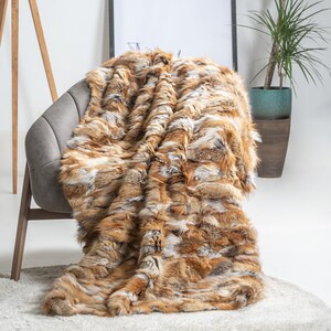 Natural colour CANADIAN FOX fur blanket. Warm fox fur throw. Home Decoration. Luxury bedding, fur rug, fur traverse. Luxury gift for her.
