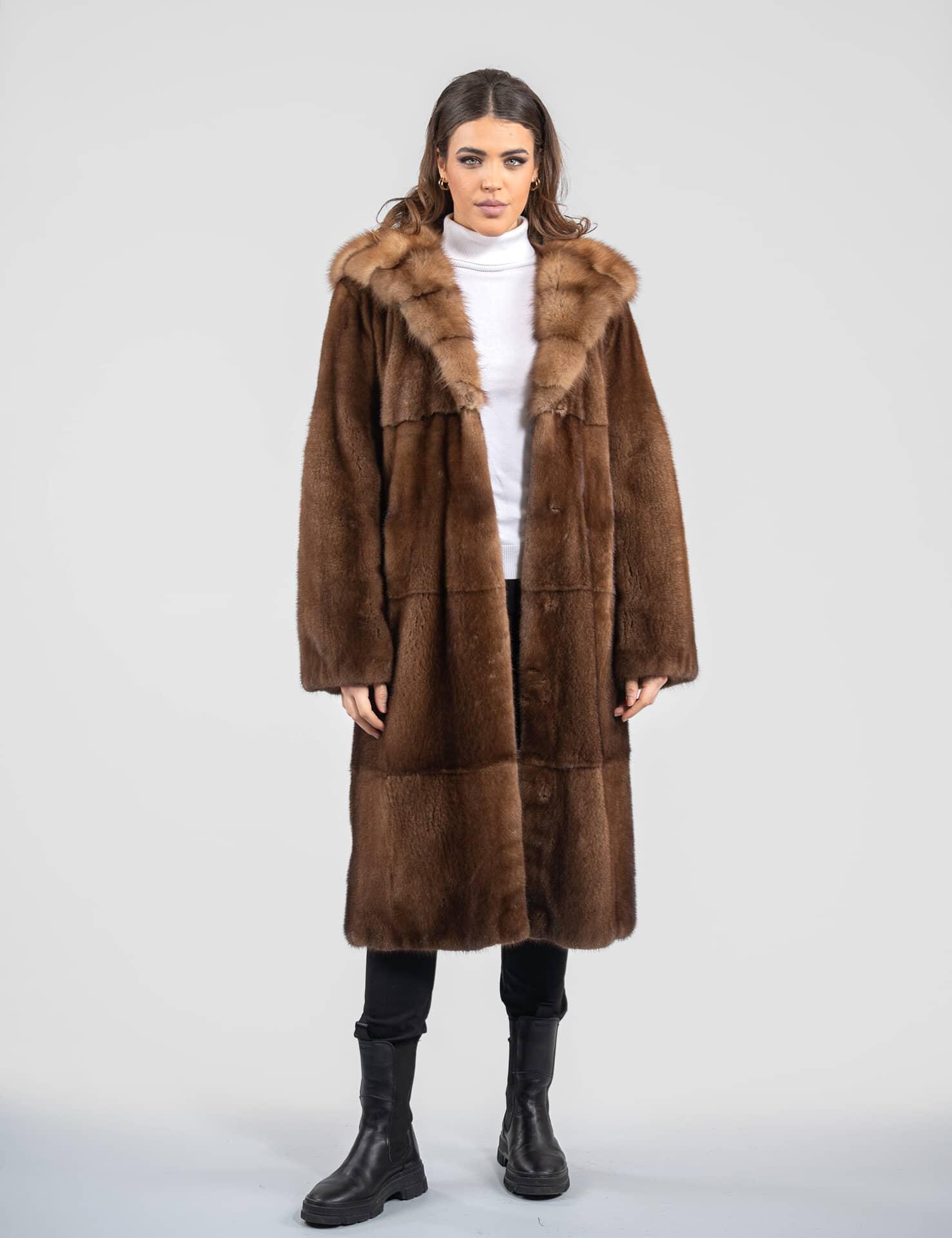 Manteau Long Relooké Avec Capuche En Fourrure - Taille 40, Couleur Marron, Style Parka, Fabriqué En France