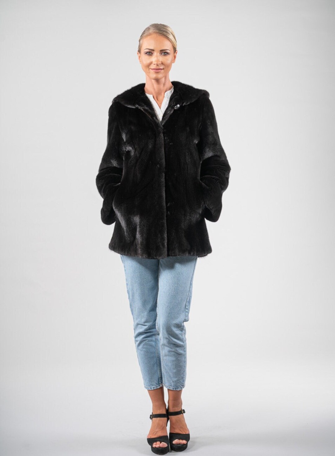 BLACKGLAMA Mink Fur Coat With Hood. Outstanding Quality, Full Skin