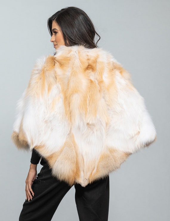 Fluffy Fox Fur Poncho With Zipper Closure. ONE SIZE Real Fur Cape