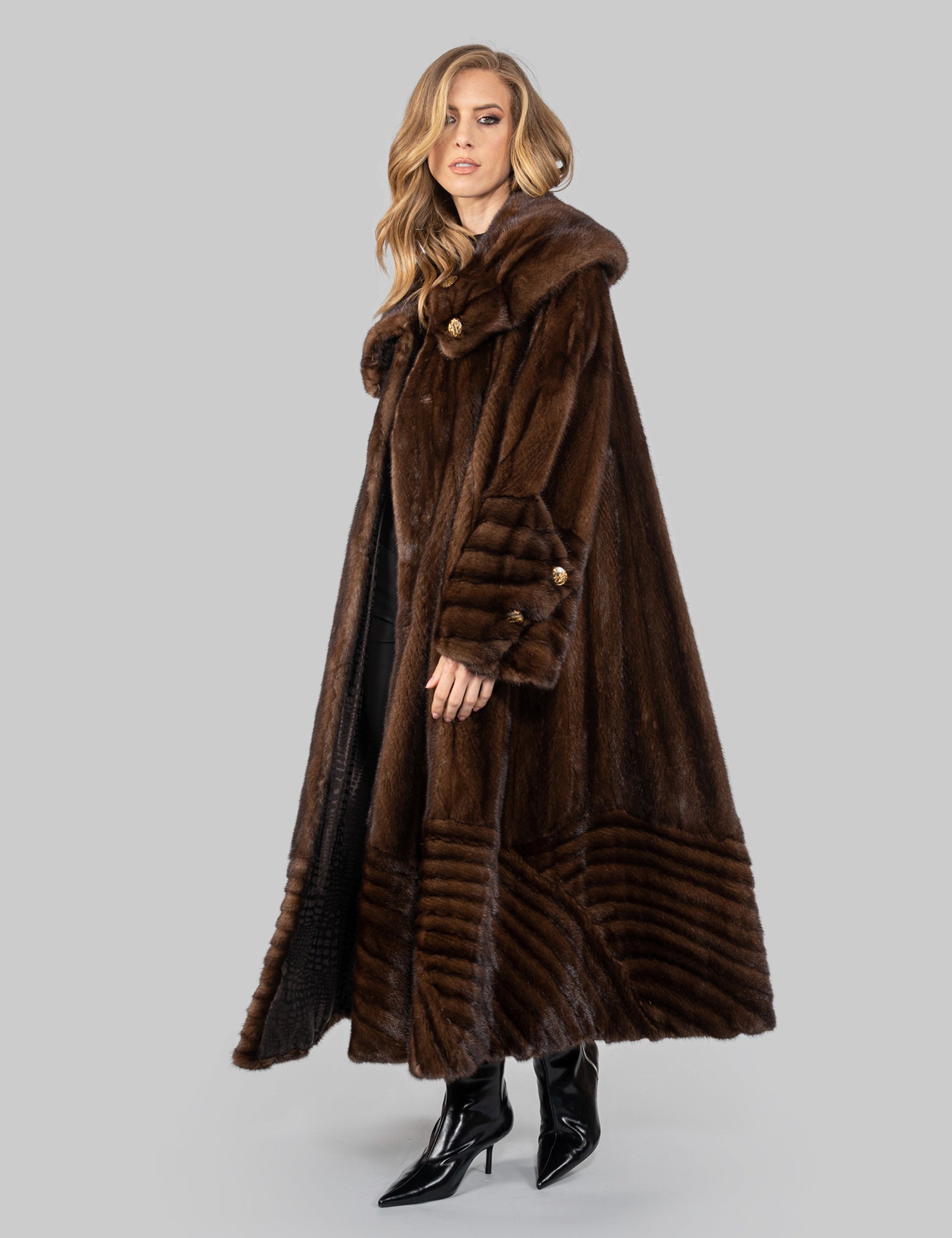 Full Length Demi Buff Real Mink Fur Coat. Overcoat. Natural Brown Color ...