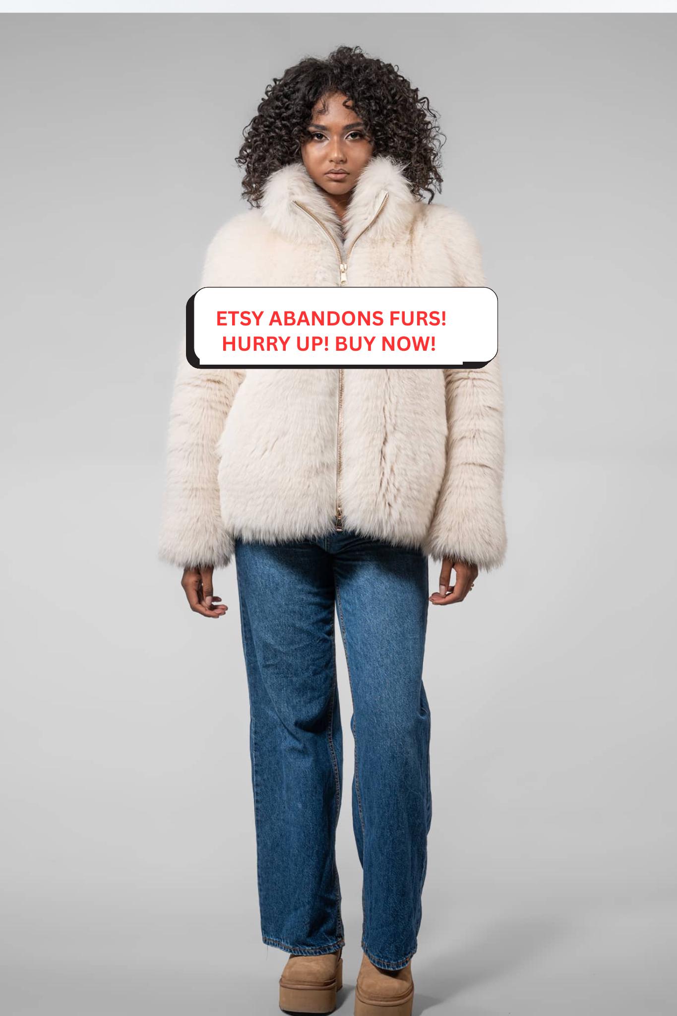 Ivory Fluffy Real Fox Fur Jacket With Zipper Closure. Full Skin