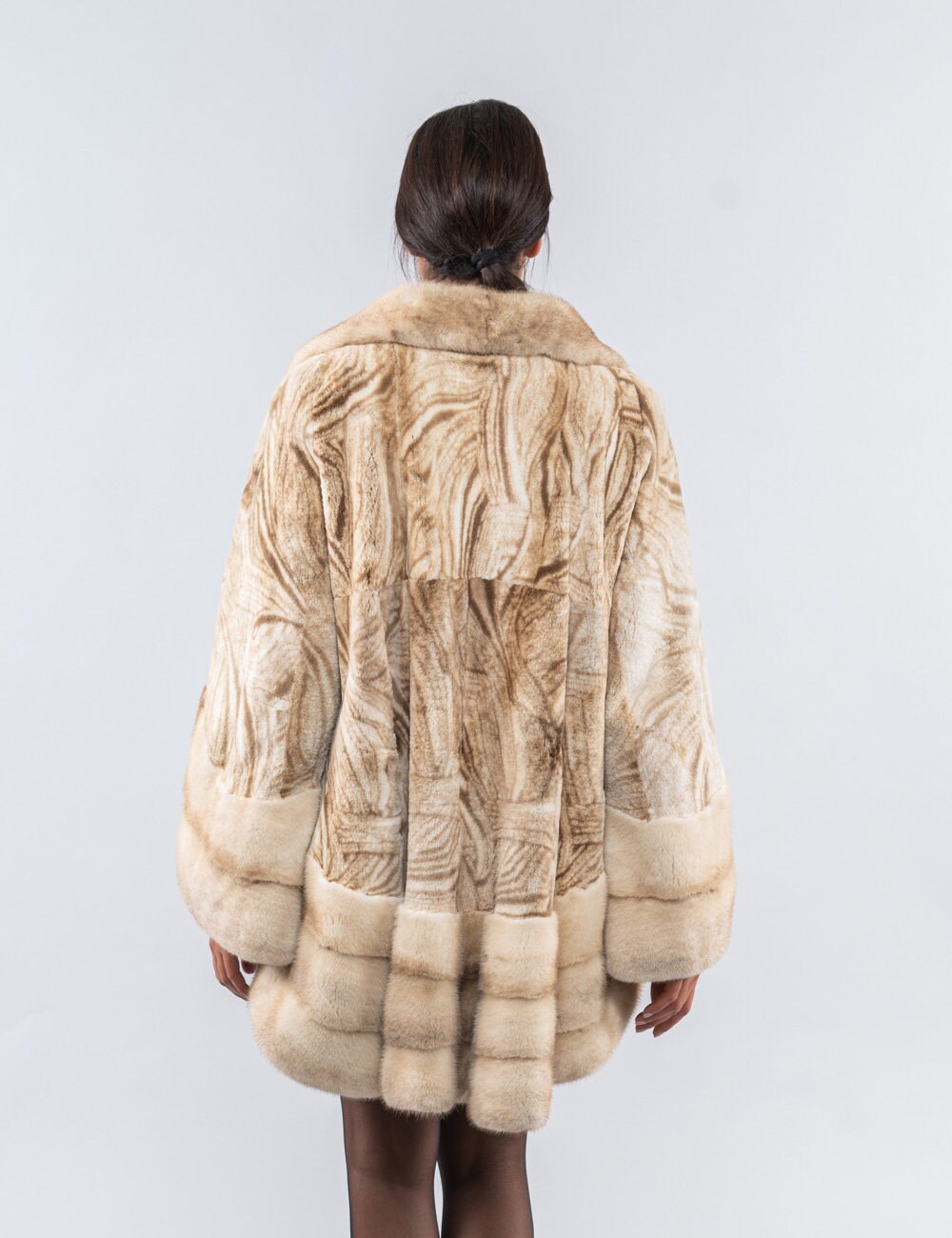 Vintage Real Mink Fur Coat, Wide Collar, Cream With Brown Color