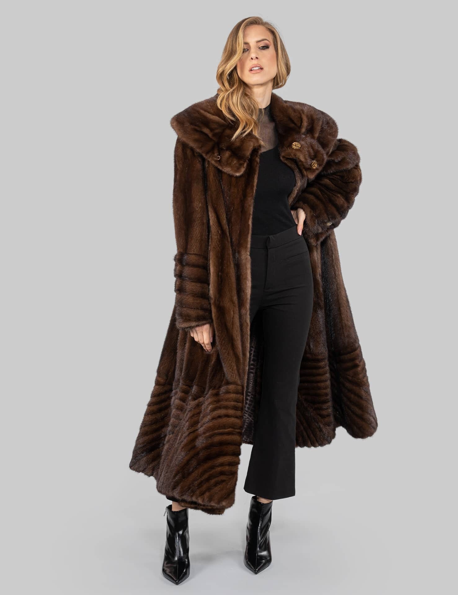 Full Length Demi Buff Real Mink Fur Coat. Overcoat. Natural Brown Color ...