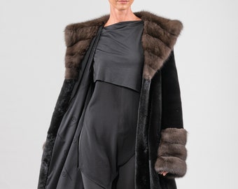 Blackglama Real Mink Fur Coat With Genuine Sable Hood and Cuffs