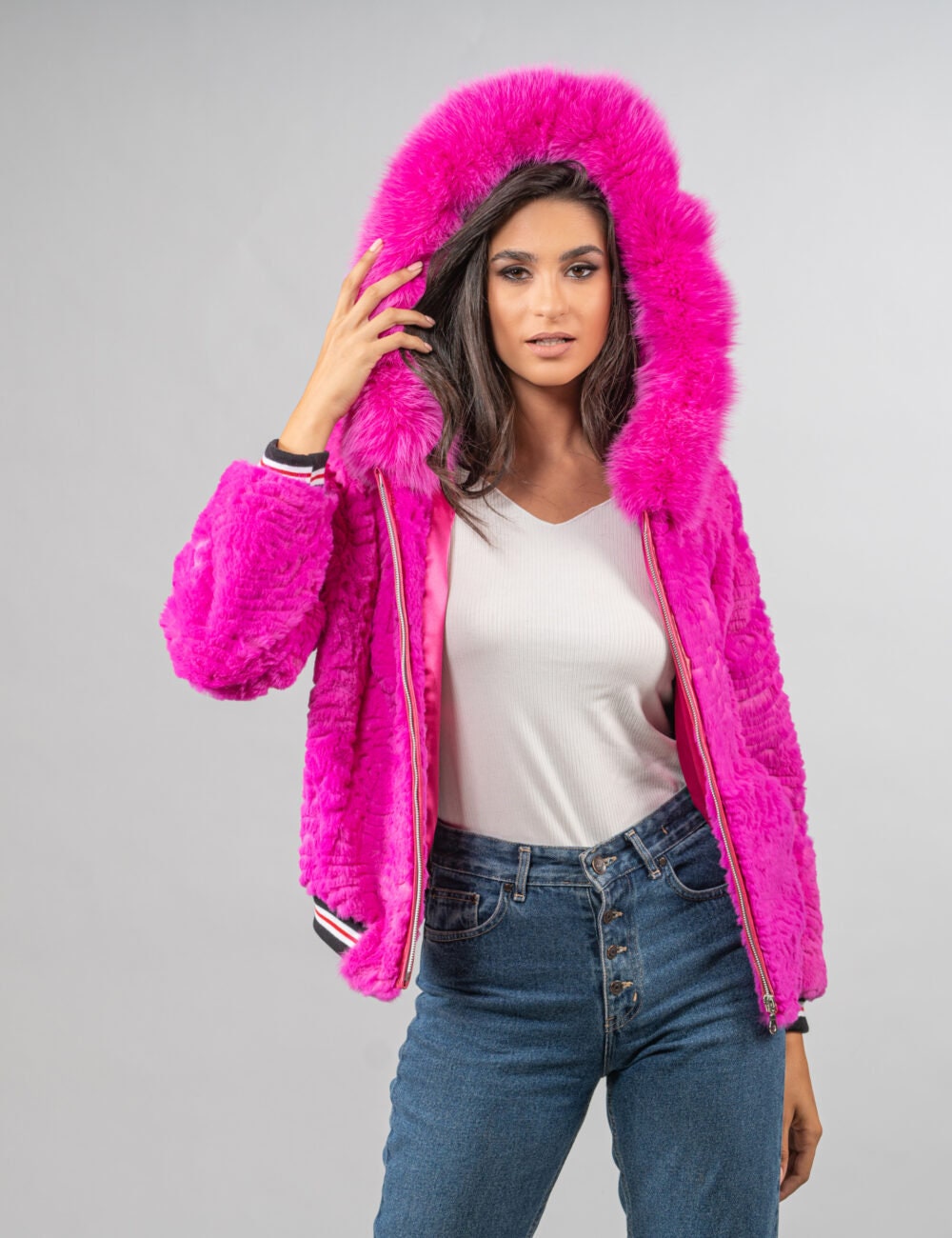 zippered-rabbit-fur-jacket-in-fuchsia-color-with-a-hood-that-has-a