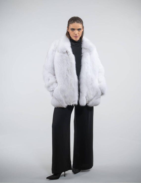THE TOE WHITE FUR COAT White fox fur jacket with high neck collar 