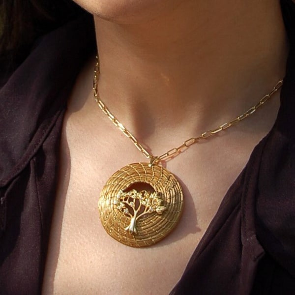 Collana Mandala Aperta in Oro Vegetale con Albero della Vita