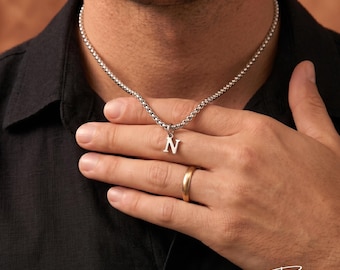 Collana da uomo impermeabile con iniziale personalizzata in acciaio inossidabile, collana con catena di perline, collana per papà, regalo per papà, personalizzata, regalo per la festa del papà