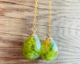Moss Style Hanging Tear Drop Earrings