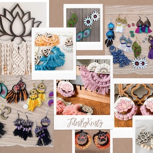Op de afbeelding: Een assortiment handgemaakte houten oorbellen met verschillende ontwerpen, waaronder bloemen, geometrische vormen en dierenmotieven. De oorbellen zijn versierd met kleurrijke kwastjes, kralen en verf. De afbeelding bevat ook een houten lotusbloem wanddecoratie en de tekst "FilesByKristy".
