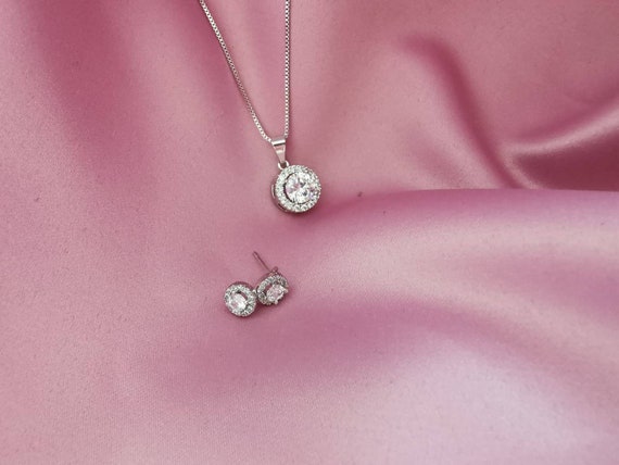 Pandora style silver set necklace + brilliant herbal cluster earrings |  Online Store. Supermarket