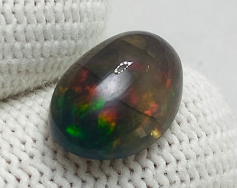 Opale noire d'Éthiopie, cabochon d'opale Welo de forme ovale, 4 cts, 9,40 x 13,50 mm, bijoux multicolores arc-en-ciel de feu galaxie opale de feu en vrac