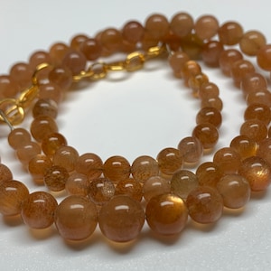 Filo di perline di pietra del sole naturale di prima qualità - palline di pietra preziosa rotonde da 16 pollici, 3-6 mm per la creazione di gioielli - regali di gioielli da donna con bracciale in pietra del sole