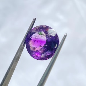Wunderschön !..SUPER SEVEN…! Edelstein mit erstaunlichen 7 Kristall Heilstein Sieben Chakra Melodie Stein 13.50x13.50MM für Schmuck