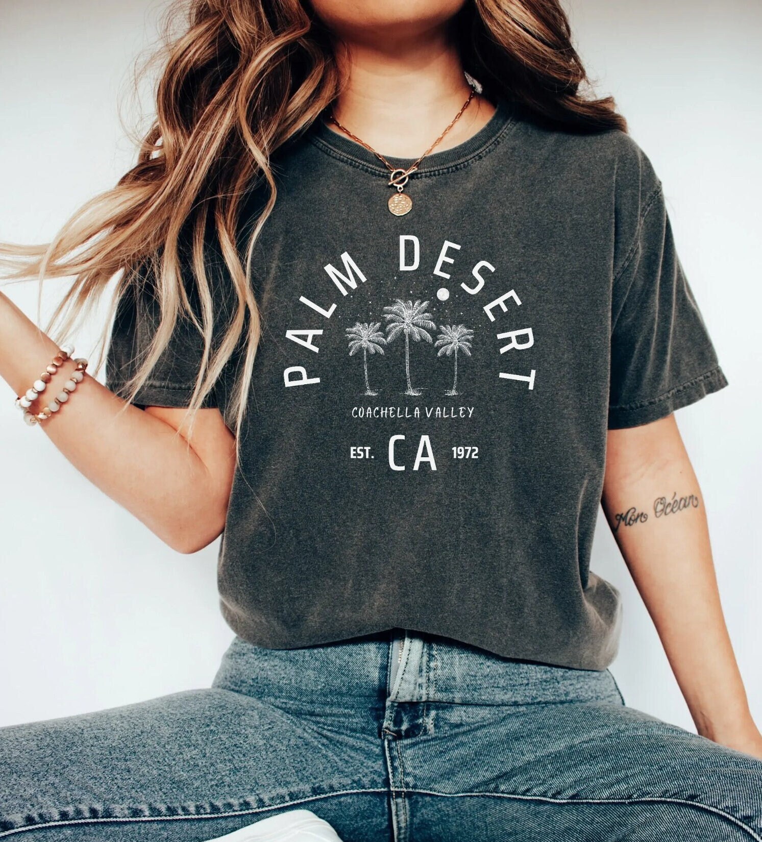 Coachella t shirts - Etsy 日本 Coachella t shirts - Etsy 日本