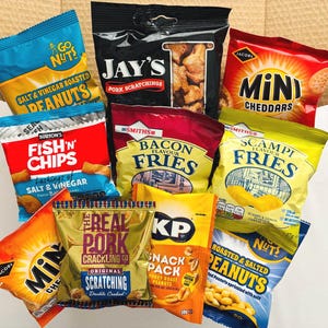 Pub Snack Gift Box: Pork Scratchings, Peanuts & Fries