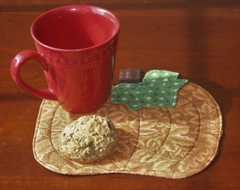 PDF Pumpkin Mug Rug Pattern-Digital Snack Mat Pattern, Makes Great Halloween and Thanksgiving Table Decorations!