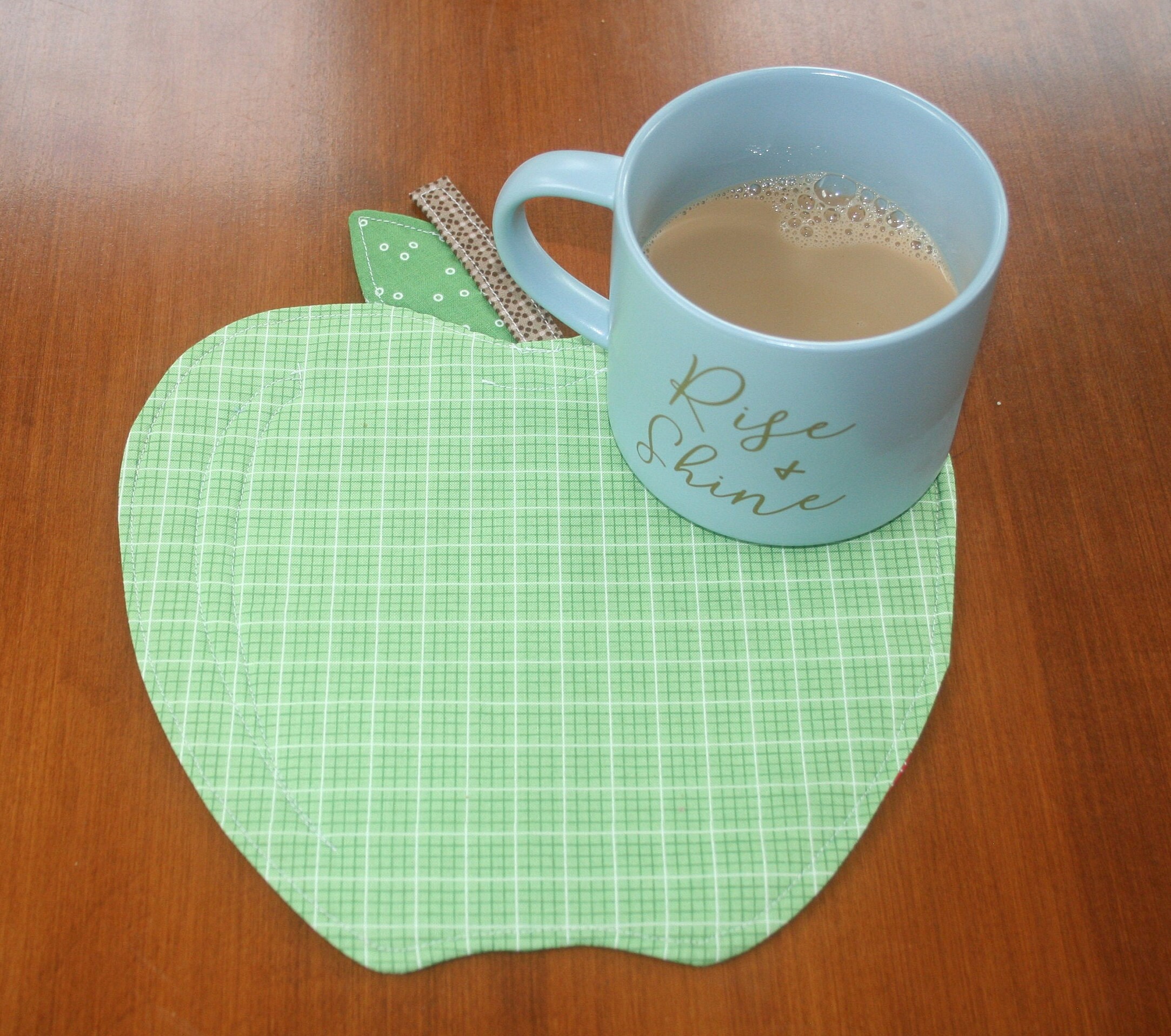PDF Apple Mug Rug Pattern- Digital Download, Easy Sewing Pattern, Great ...