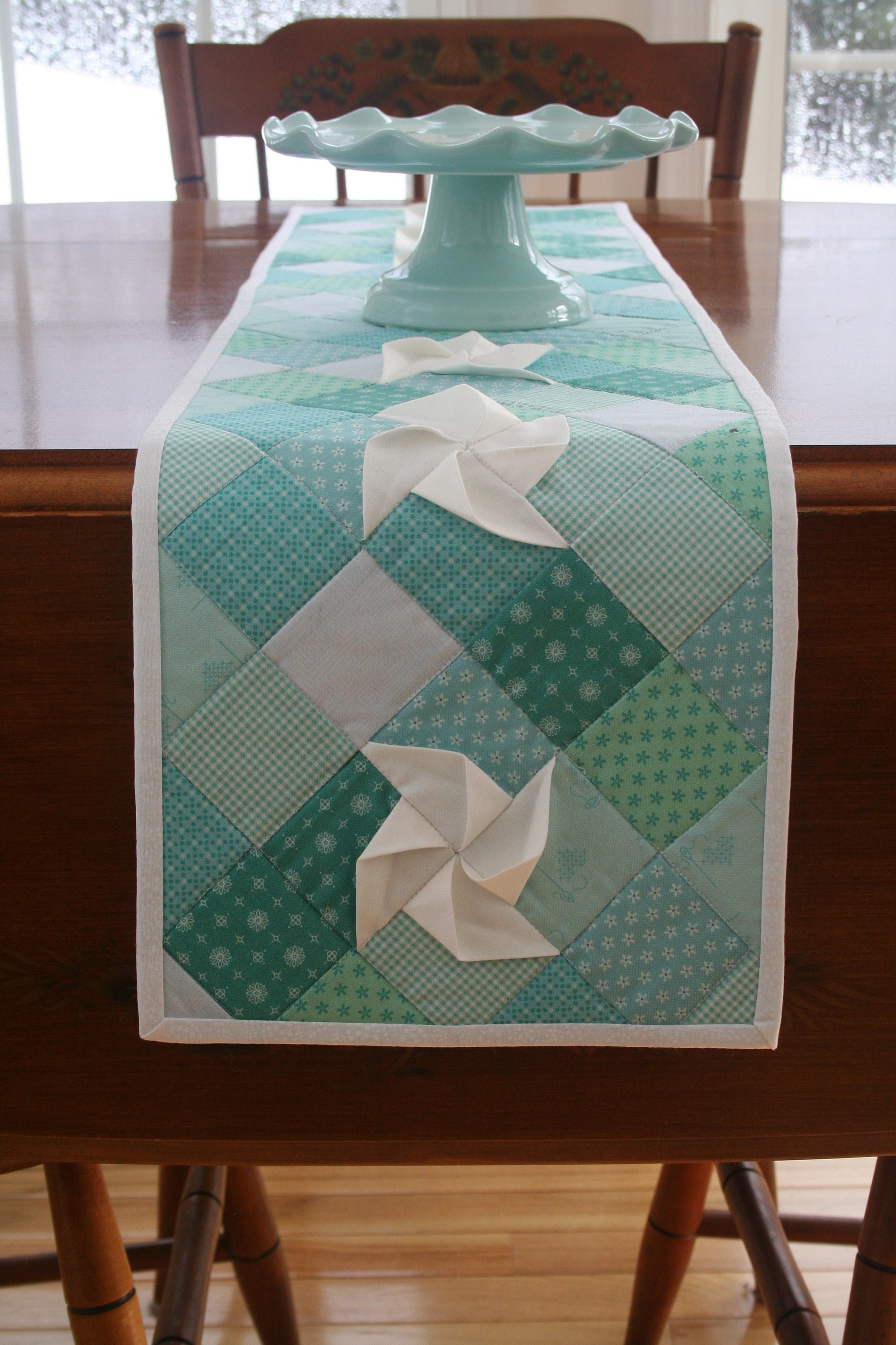 Table Runner Patterns For Spring PDF March Winds Spring Quilted Table Runner Pattern Digital Download ...