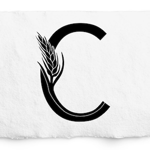 Gráfico SVG de trigo C, monograma de letra C desenhado à mão, design de logotipo, design de trigo de preenchimento sólido, carimbo de trigo, alfabeto de trigo, arquivo de corte Cricut